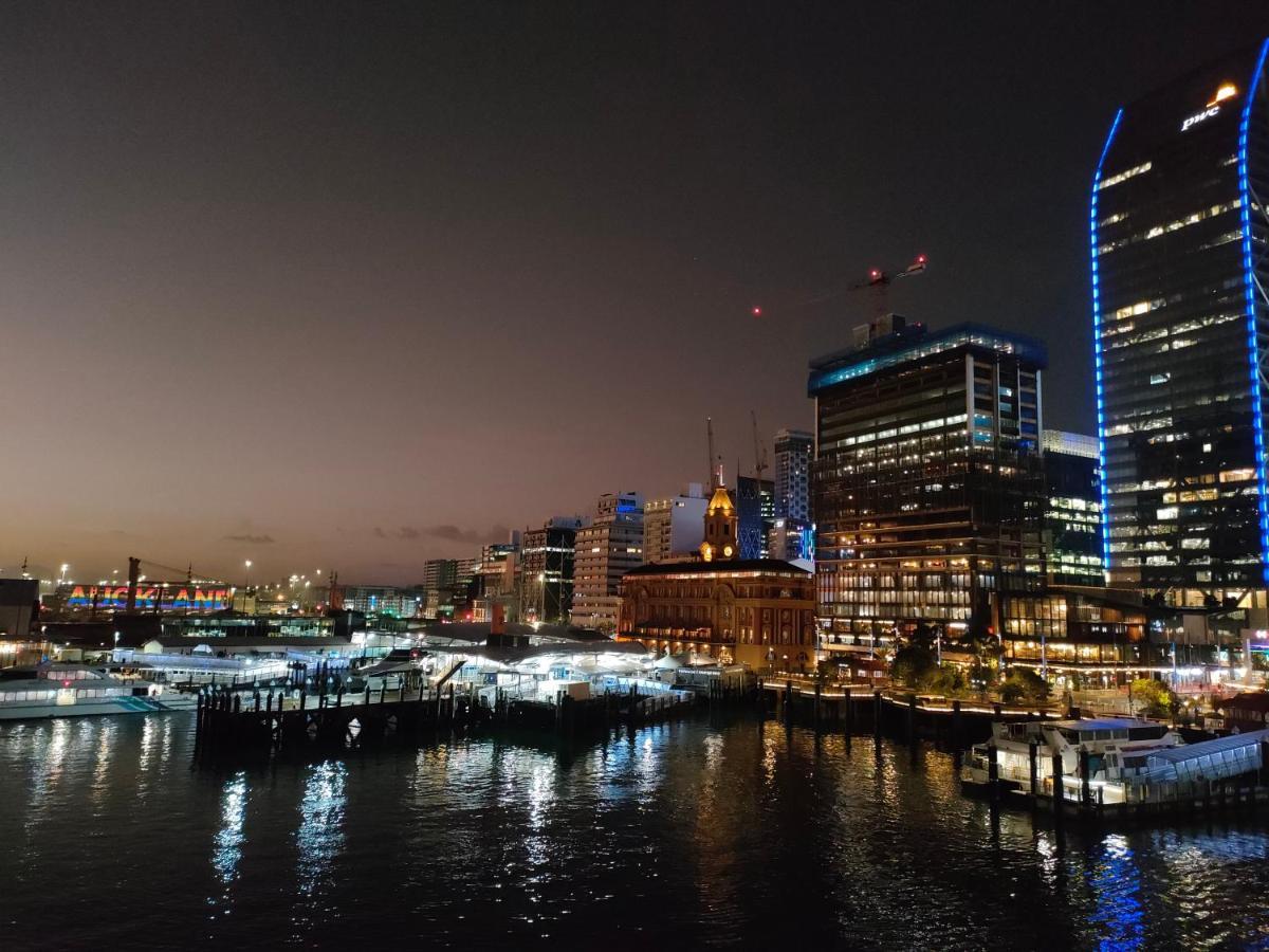 Princes Wharf Grace Apartments โอ๊คแลนด์ ภายนอก รูปภาพ
